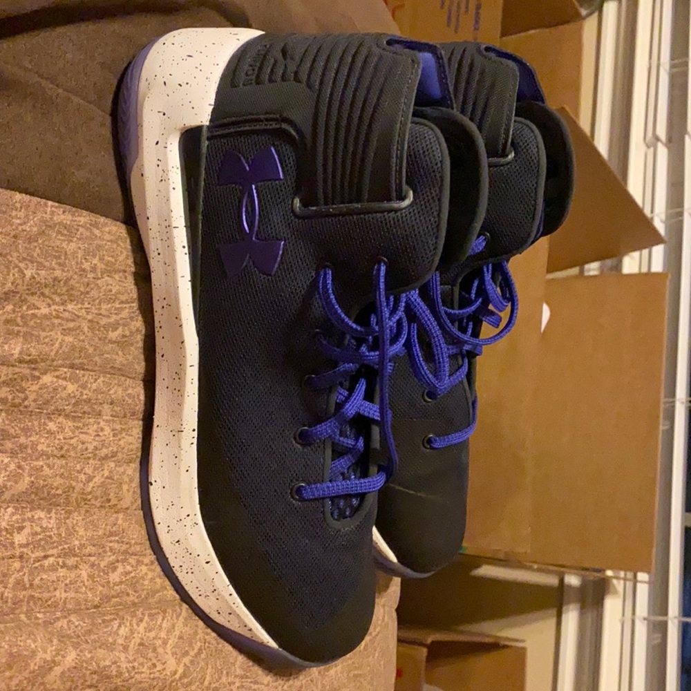 Black and purple curry’s